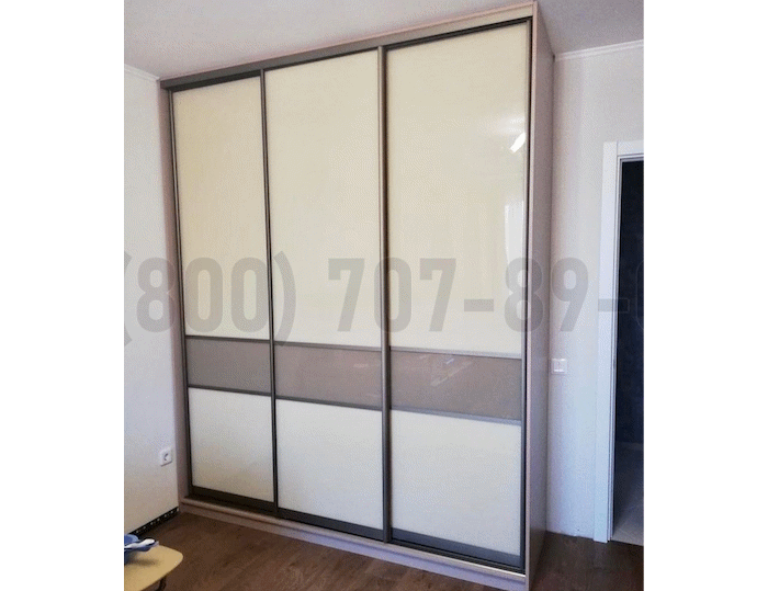 Шкаф цвета ваниль в Нахабино